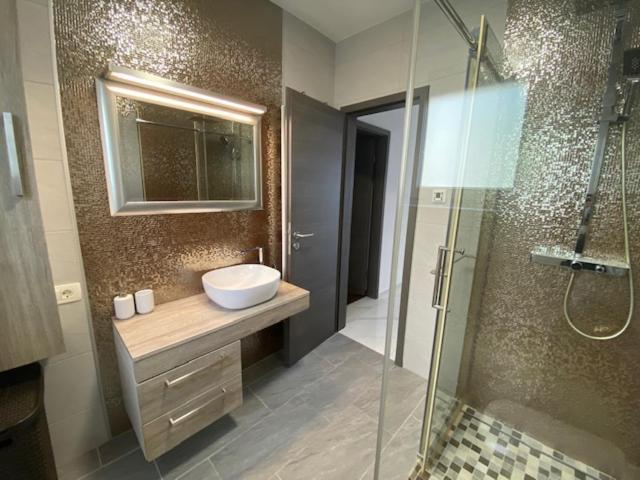 Apartman Mimato Lovran Luaran gambar